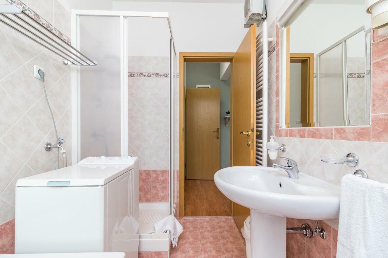 Apartment Anton, Fazana Luaran gambar
