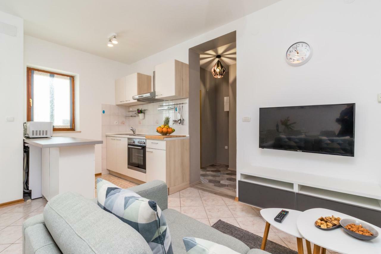 Apartment Anton, Fazana Luaran gambar