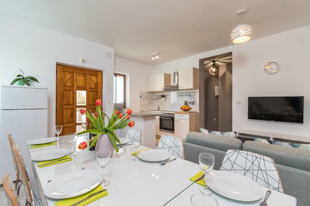 Apartment Anton, Fazana Luaran gambar