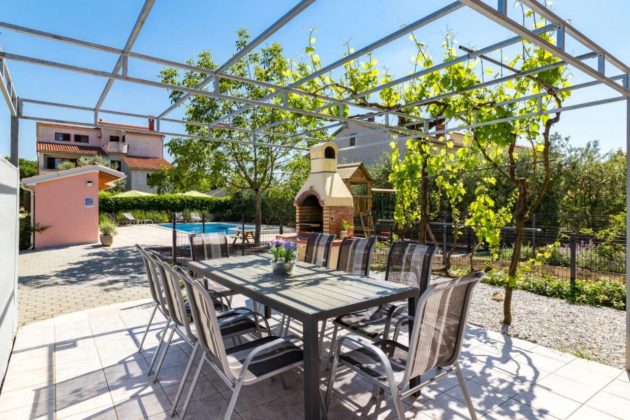 Apartment Anton, Fazana Luaran gambar